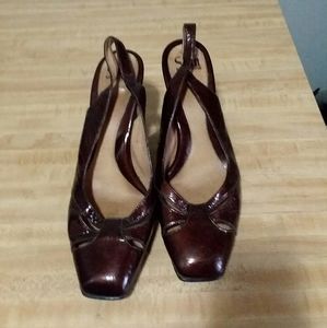 Women's sofft high heel shoes size 10N brown